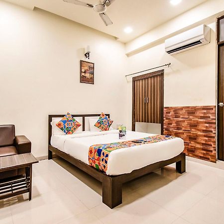 Fabhotel Maher Inn Ahmedabad Esterno foto